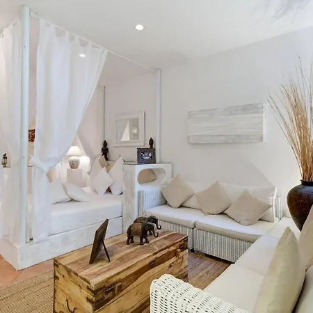 Spanish Steps Luxury Flat Big *