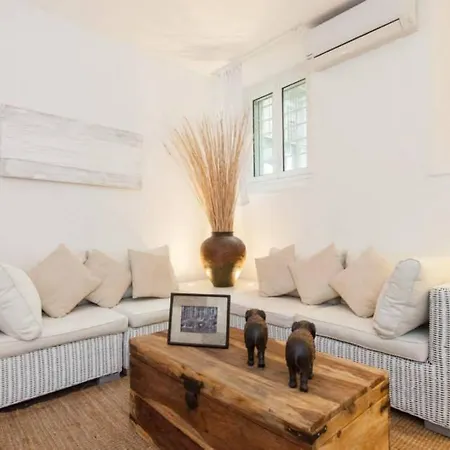Spanish Steps Luxury Flat Big